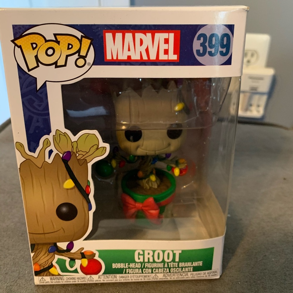 Funko Pop Holiday Groot 399